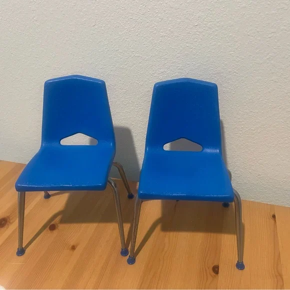 Authentic American Girl Blue Chairs,Activity table, Mac computer chalkboard 1999 - Picture 15 of 15